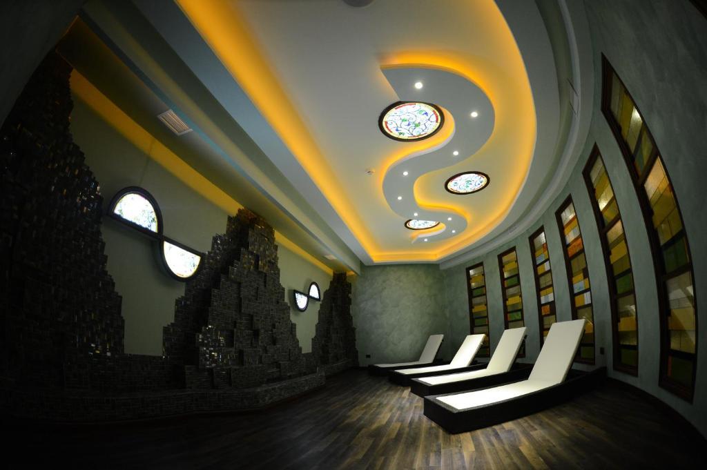 Golden Palace Hotel Resort & Spa Gl Tsachkadzor Buitenkant foto